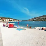 Apartament With Parking Space Vinisce, Trogir - 4276 *