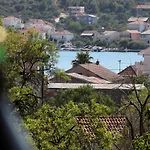 Apartament With Parking Space Vinisce, Trogir - 4276